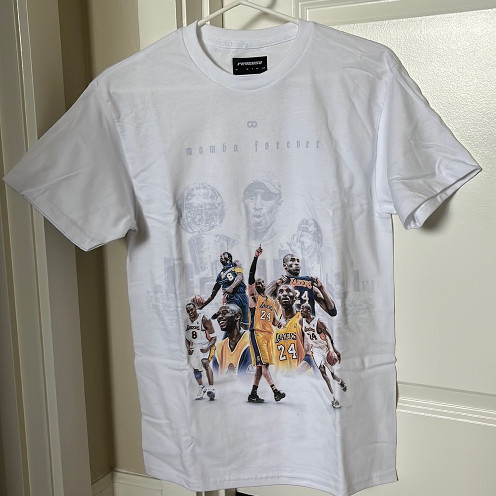 NWOT REVERSE Kobe Bryant Mamba Forever short sleeve tee